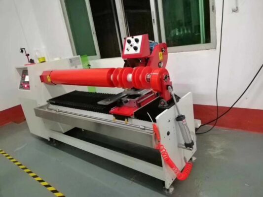 máy cắt băng keo